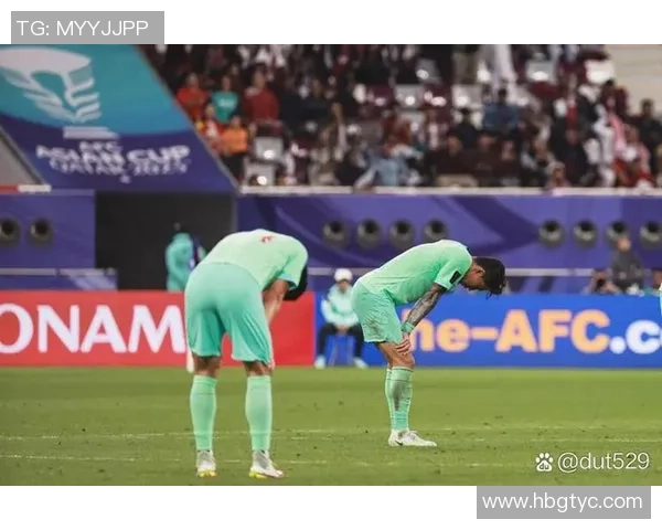 活塞惨遭28连败创历史纪录主帅辞职球员泪洒更衣室情景感人至深